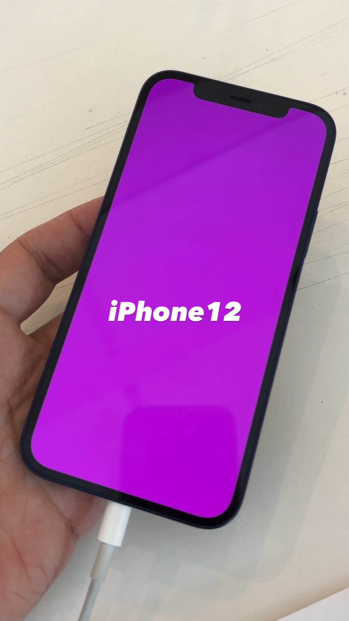 【本日の修理】iPhone12 操作ができない！の掲載画像