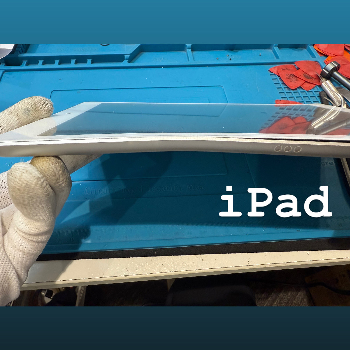 【本日の修理】iPadフレーム修正